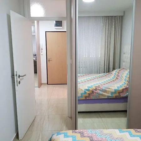 Stan Na Dan Kristina Apartment *
